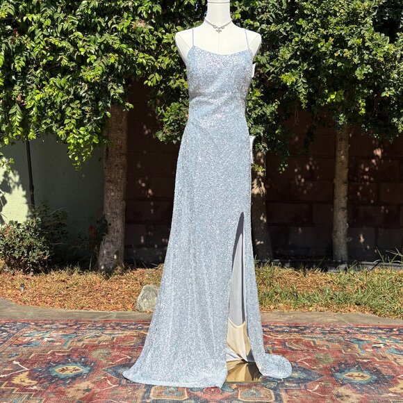 Betsy & Adam Silver Sequin Gown Light Blue Ice Silver Size 8 NWT Prom - Picture 3 of 10